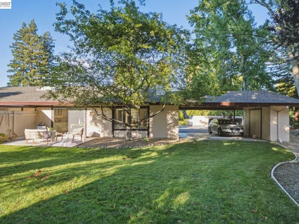 2641 Ptarmigan Dr APT 1, Walnut Creek, CA 94595