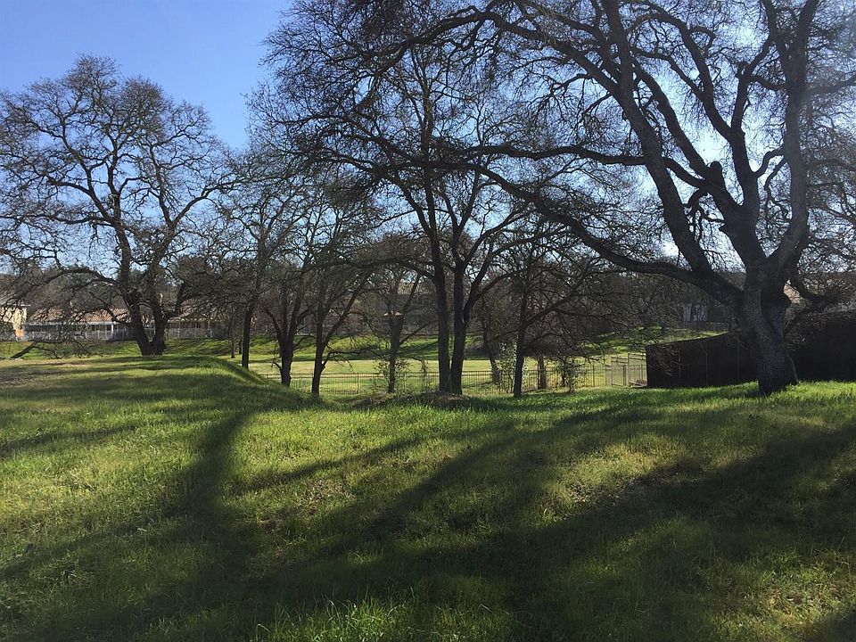 2nd image of 7568 Callaway Dr