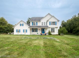 145 Stockbridge Rd, Webberville, MI 48892