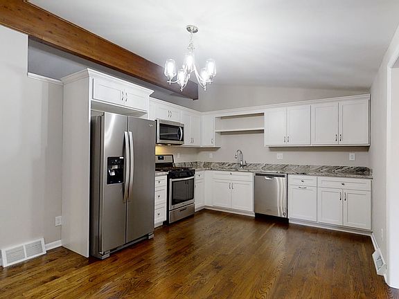 5th image of 22550 W Washington St