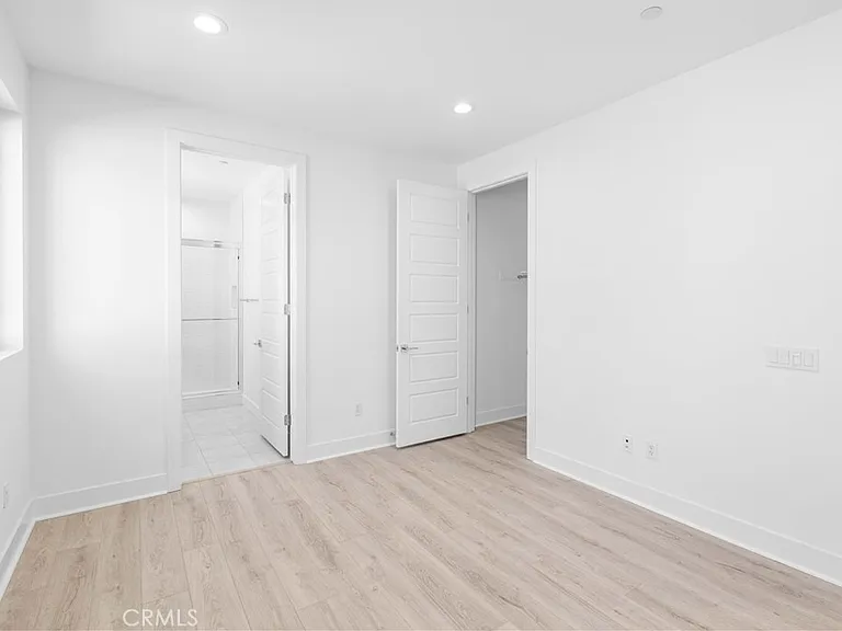 20048 W Mersey Ln — Photo 31
