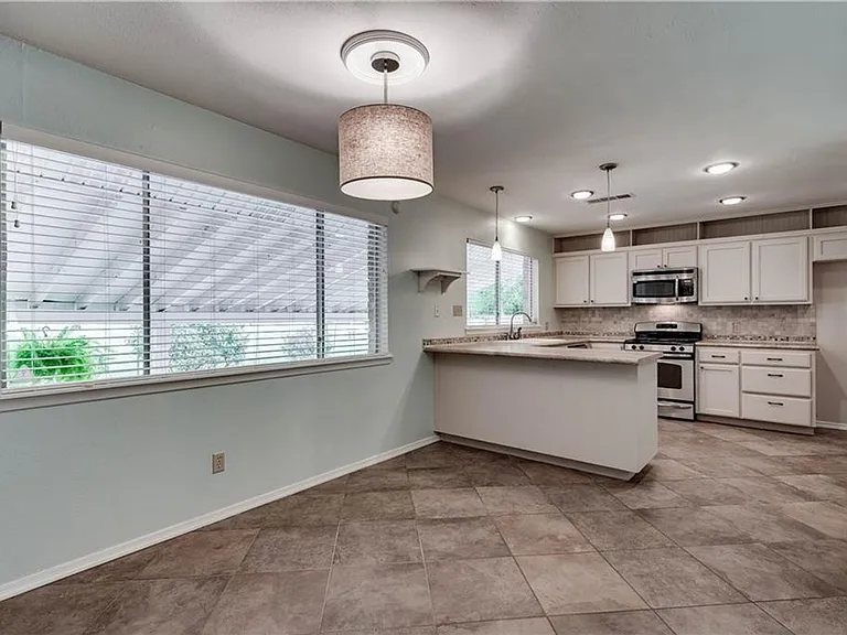 12314 Wipple Tree Cv — Photo 30