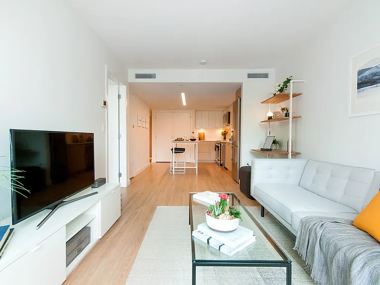 1618 W 6th Ave #203 — Photo 15