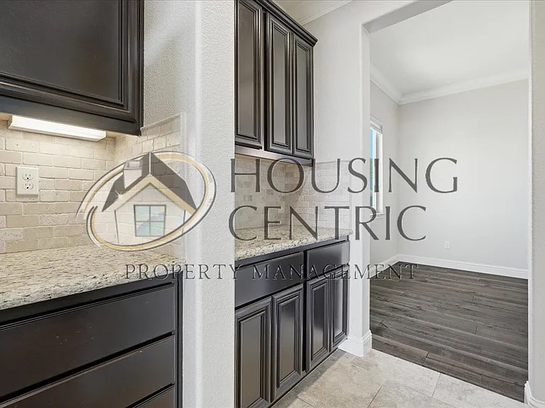 7242 Breaker Point Way — Photo 21