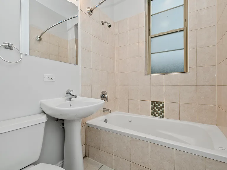 3700-3706 W Cermak Rd — Photo 26