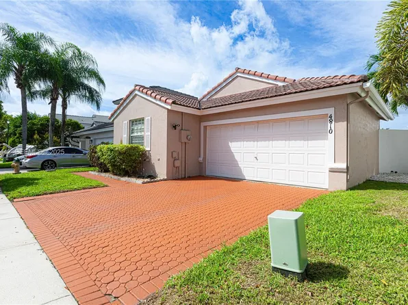 4810 SW 153rd Ter, Miramar, FL 33027