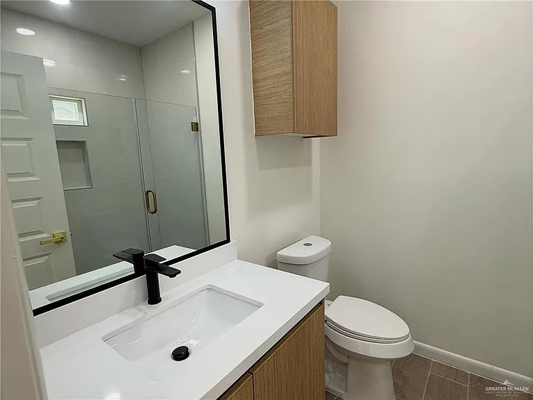 1302 Rosewood Ln #3 — Photo 10