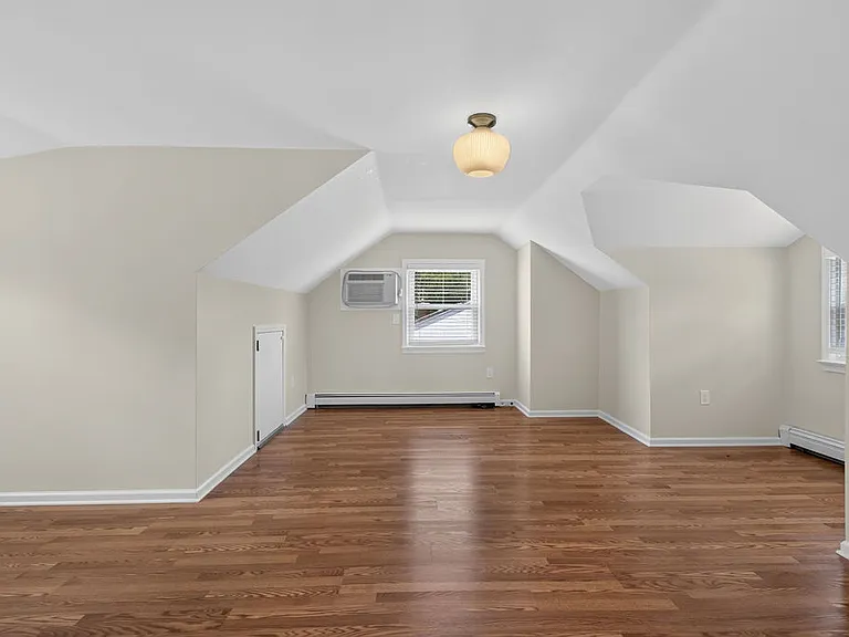 663 Mountain Ave — Photo 26