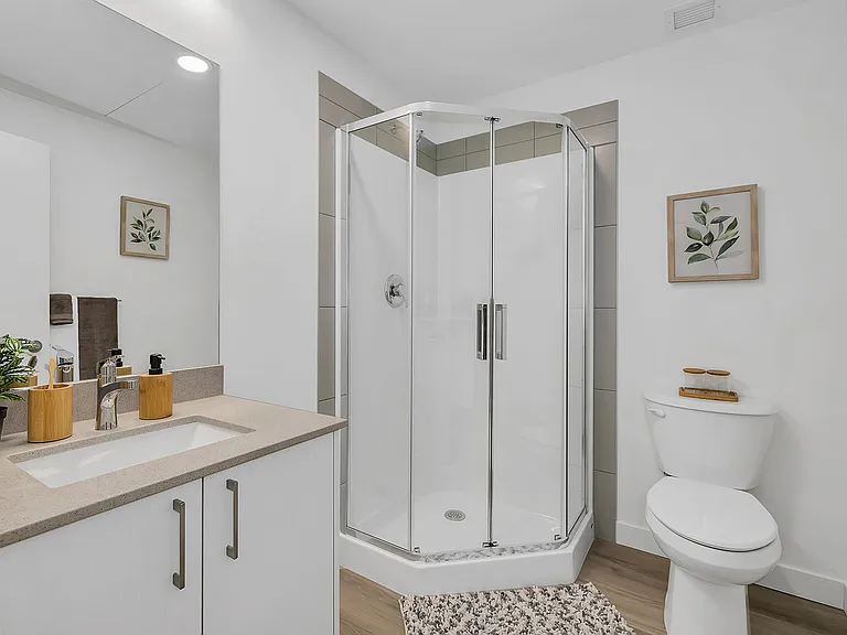 1055 Frost Rd — Photo 33