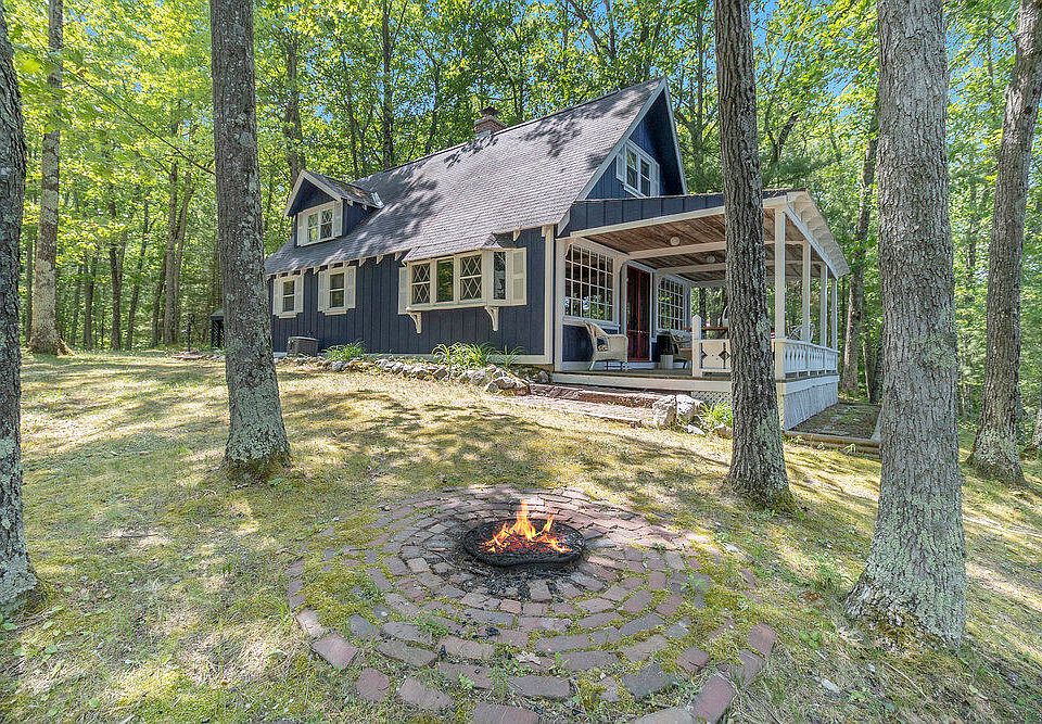 7023 N Maple Ridge Cir, Irons, MI 49644 Zillow