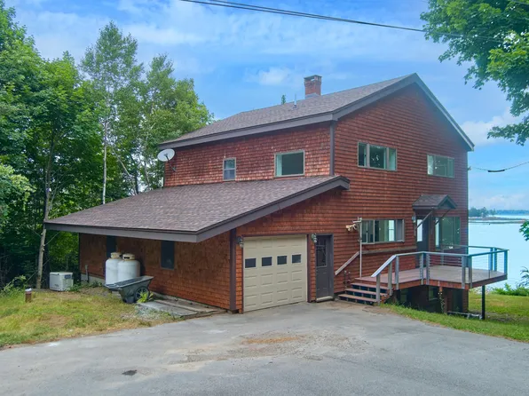 67 Mahalas Lane, Owls Head, ME 04854
