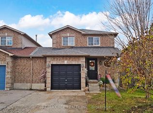 6 Aconley Ct, Barrie, ON L4M 7B3