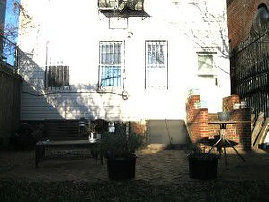 Rented by Owner | media 21