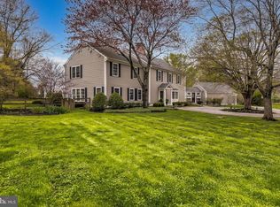 10 Golf Course Rd, Owings Mills, MD 21117