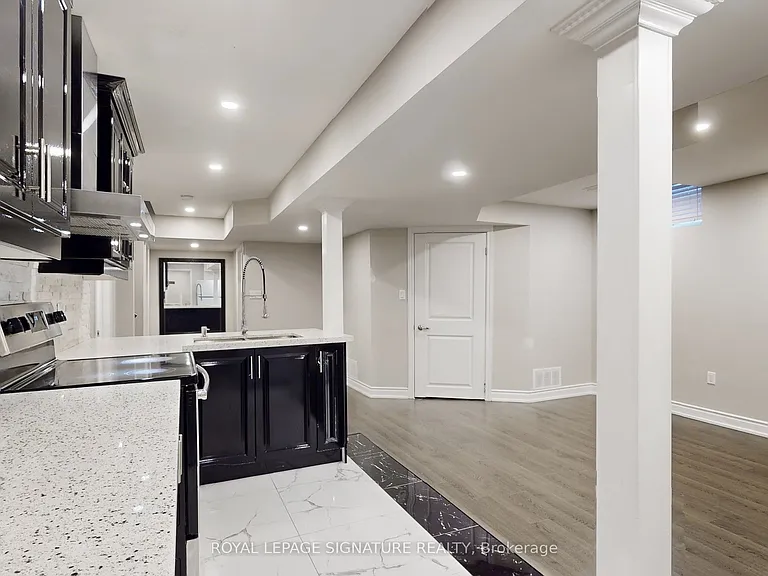 38 Havanna Cres #BASEMENT — Photo 8