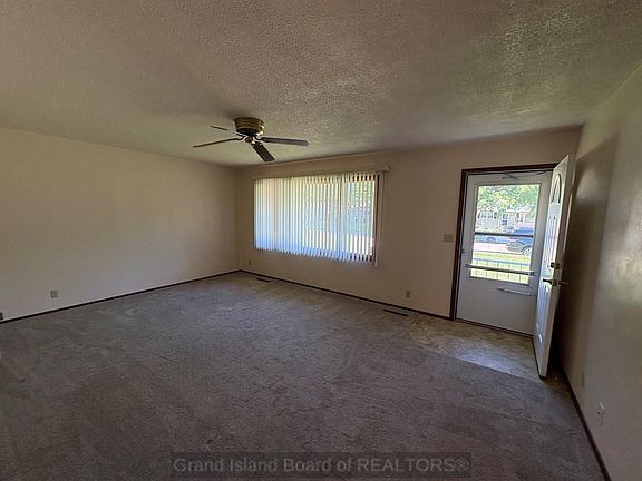 4th image of 3115 W 17th St