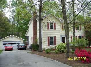 3100 Colony Dr, Jamestown, NC 27282