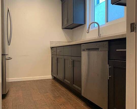 2nd image of 1801 N Harvard Blvd #2