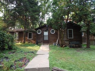 15320 Highwood Dr, Minnetonka, MN 55345