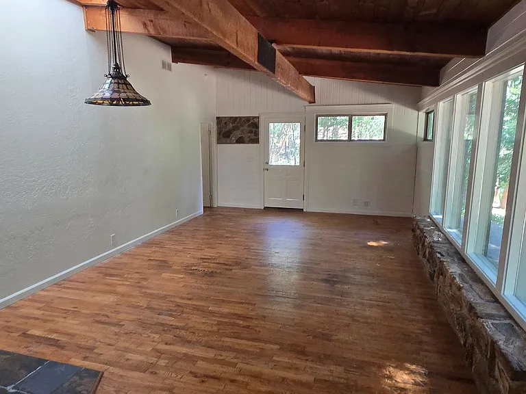 13831 Rattlesnake Rd — Photo 8