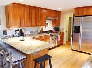 256 Hillcrest Rd, Needham, MA 02492