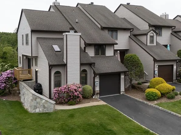 12 Davey Dr #50, West Orange, NJ 07052