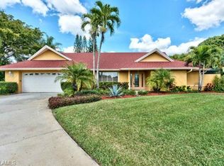 2201 Royal Ln, Naples, FL 34112