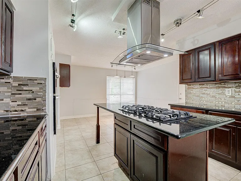 16603 Kieth Harrow Blvd — Photo 23