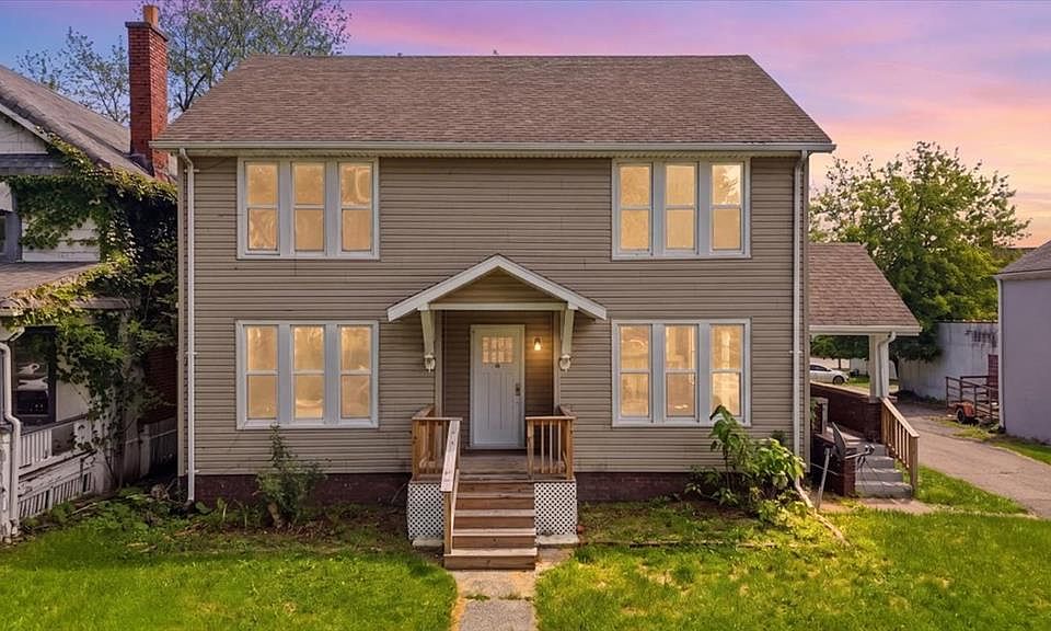 1st image of 81 Bartley Ave
