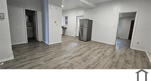 114 2nd Ave #1 — Photo 2