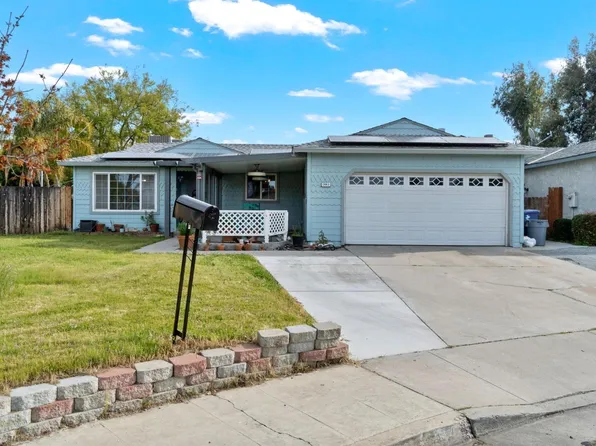 1443 Fairmont Ave, Clovis, CA 93611