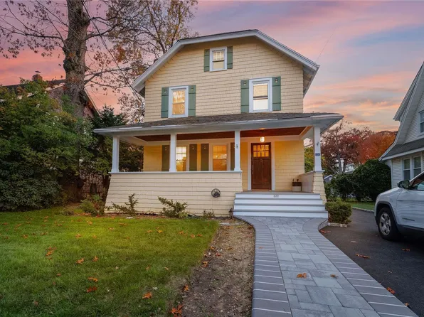 332 Lakeview Avenue, Rockville Centre, NY 11570