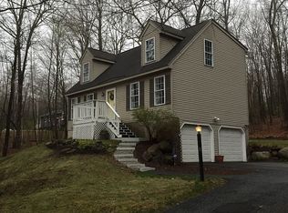 6 Wendover Ln, Raymond, NH 03077