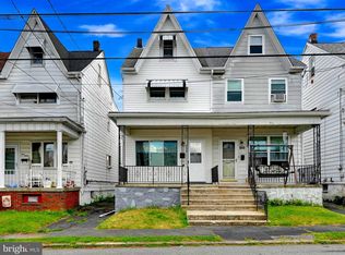 138 S 2nd St, Frackville, PA 17931