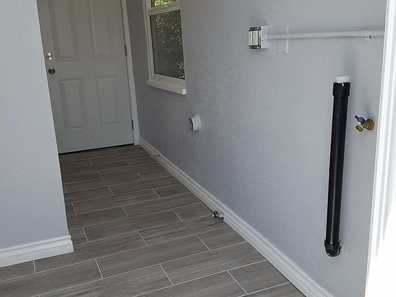 5th image of 1616 N Avenue 51