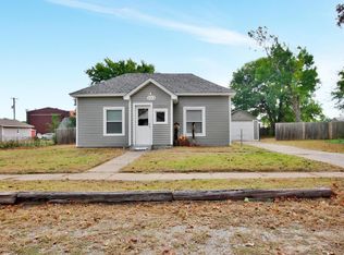 222 S Somerset St, Norwich, KS 67118