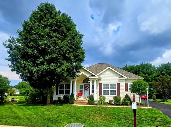 1 Hickory Branch Ln, Milford, DE 19963