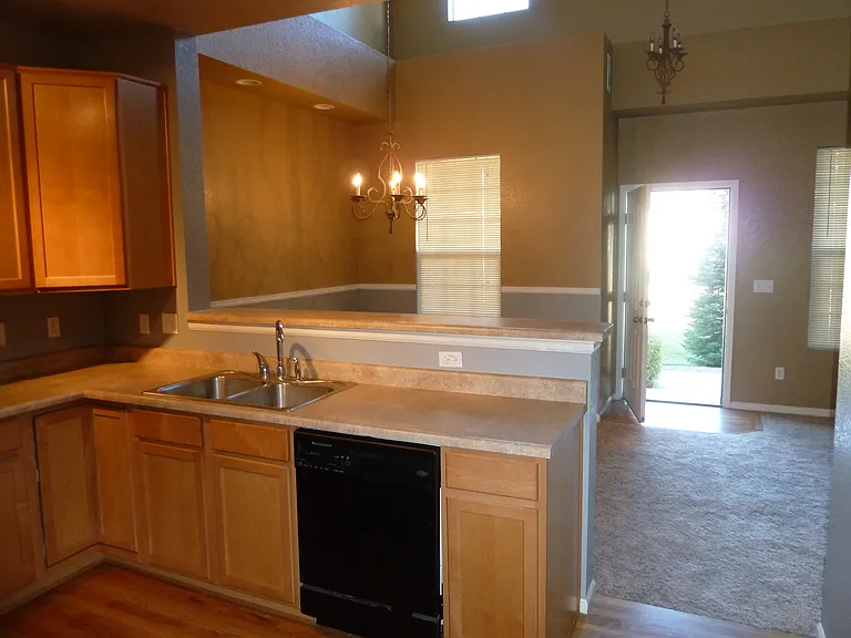 12784 Jasmine St #D — Photo 3