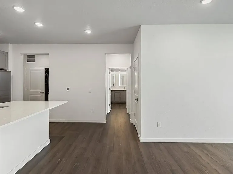 6153 N Ceylon St #3-303 — Photo 5