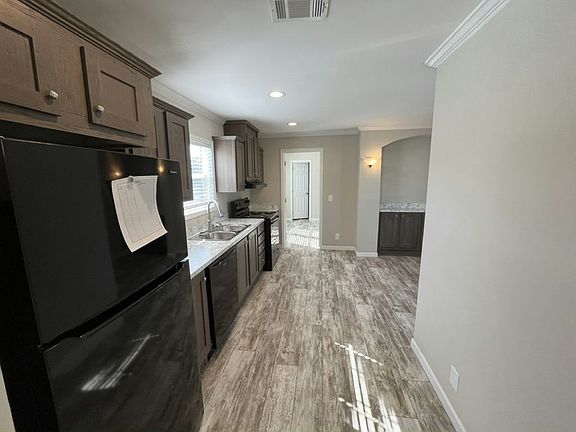 4th image of 10201 W Beaver St #375
