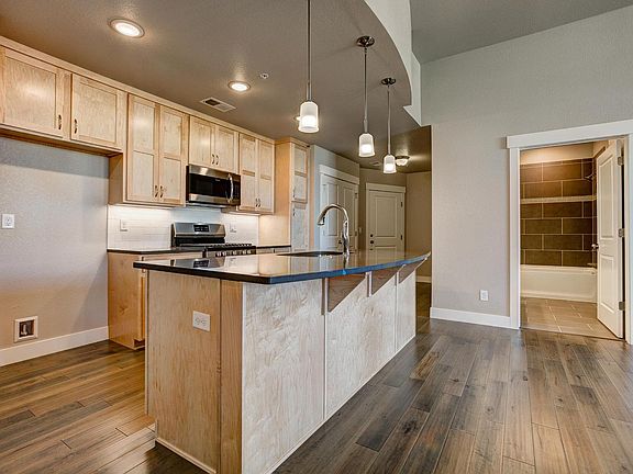 2 Bedroom