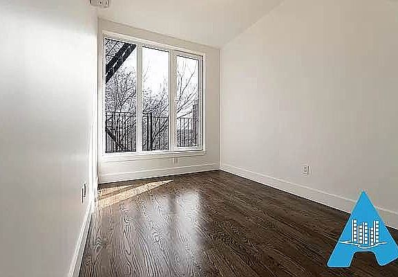 3rd image of 315 Bushwick Ave #4F