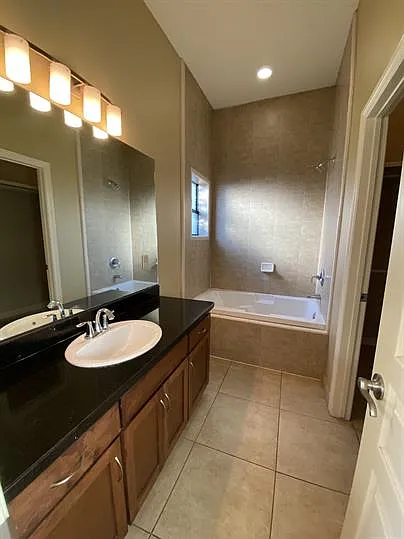 2715 Mimosa St #11 — Photo 7