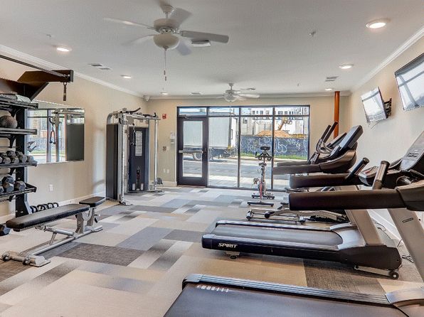 360 Hilliard Ave #220