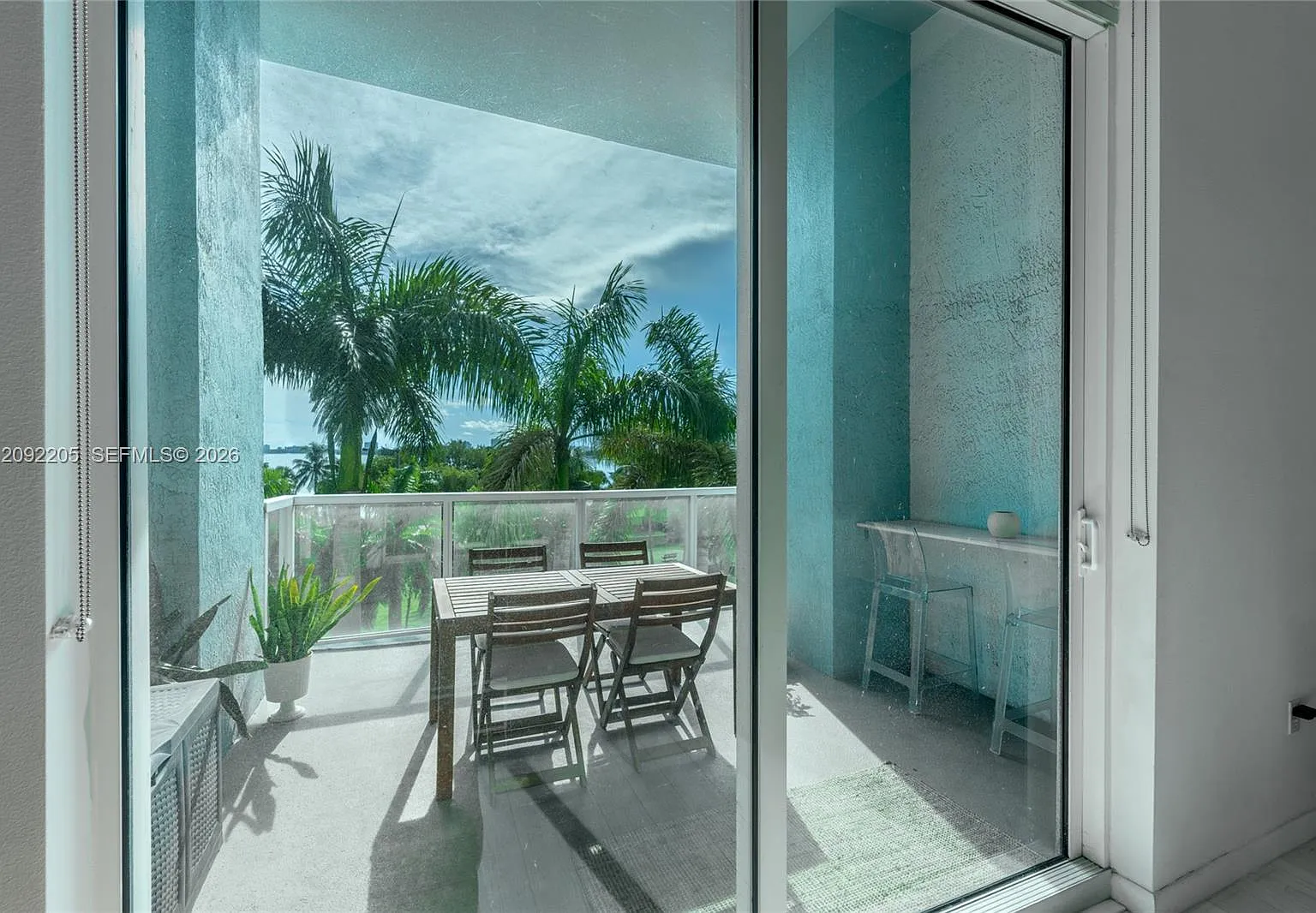 Quantum On The Bay Condo — Photo 4