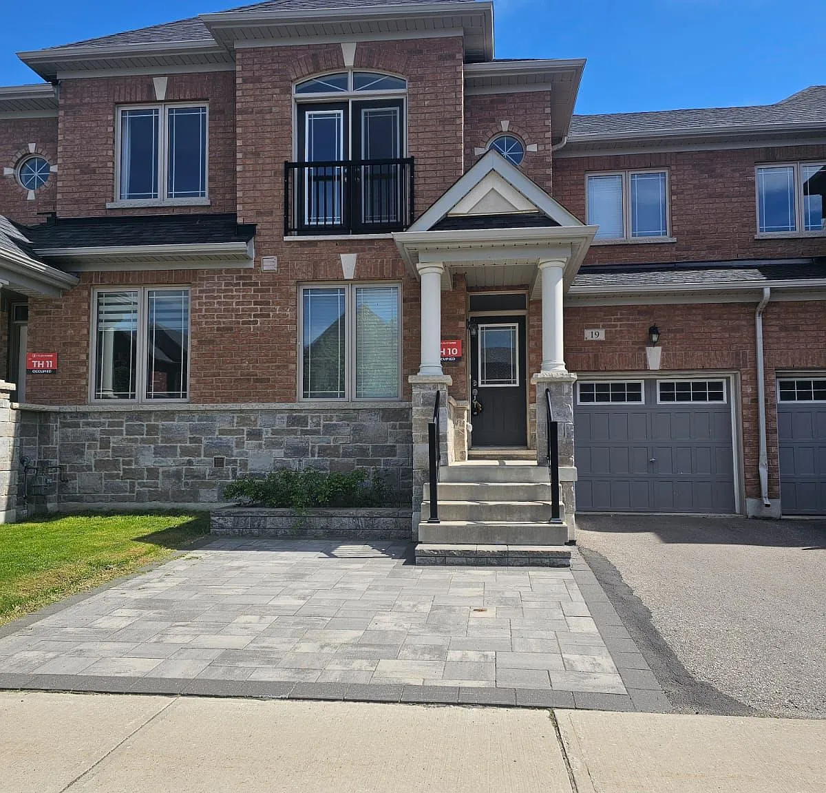 3 bed, $2,950 — Photo 1