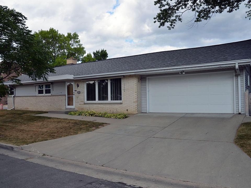 1st image of 2672 N 115th STREET