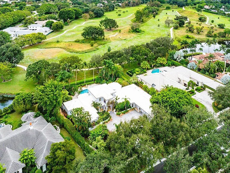 2540 Fairway Island Dr — Photo 43