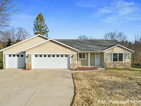 5701 Pierce St, Allendale, MI 49401