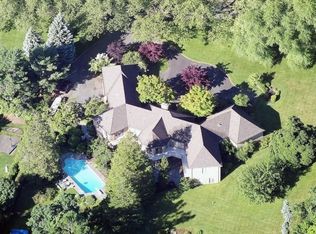 5 Sycamore Ln, Rumson, NJ 07760